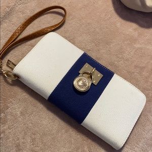 Tracy Zhou wallet with wrist strap